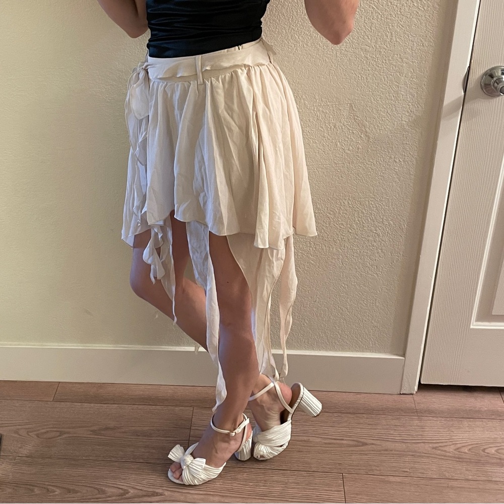 Zerocircle Cream Women's mini Skirt with shorts